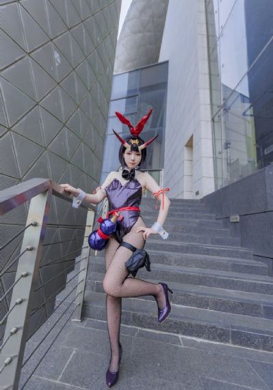 女孩的叔叔2_国产剧免费观看超清