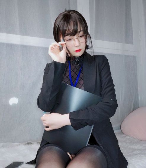 女管家在线观看_成人在线观看免费