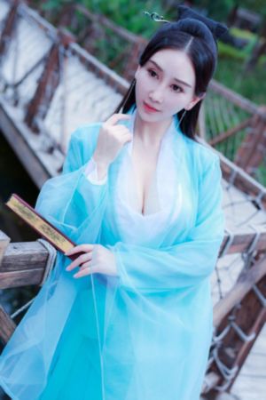 桌球室艳遇_高清免费观看