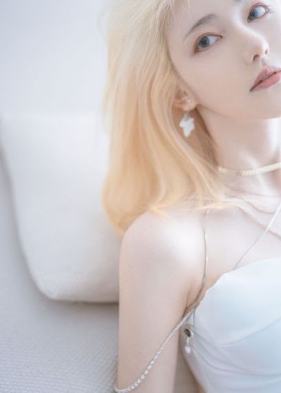 诱人的主妇hd语中字美丽的少妇_1080完整版观看