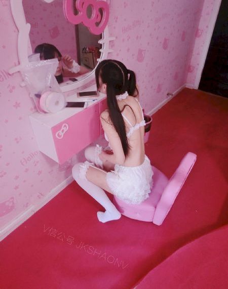 窥视者艾丽丽_免费手机在线看片