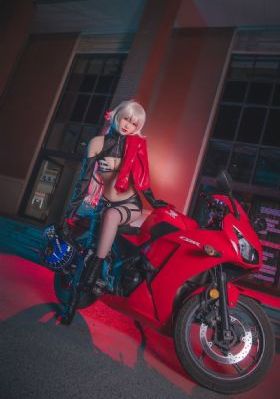 漫画人物嗟嗟嗟视频免费观看_BD英语天堂在线